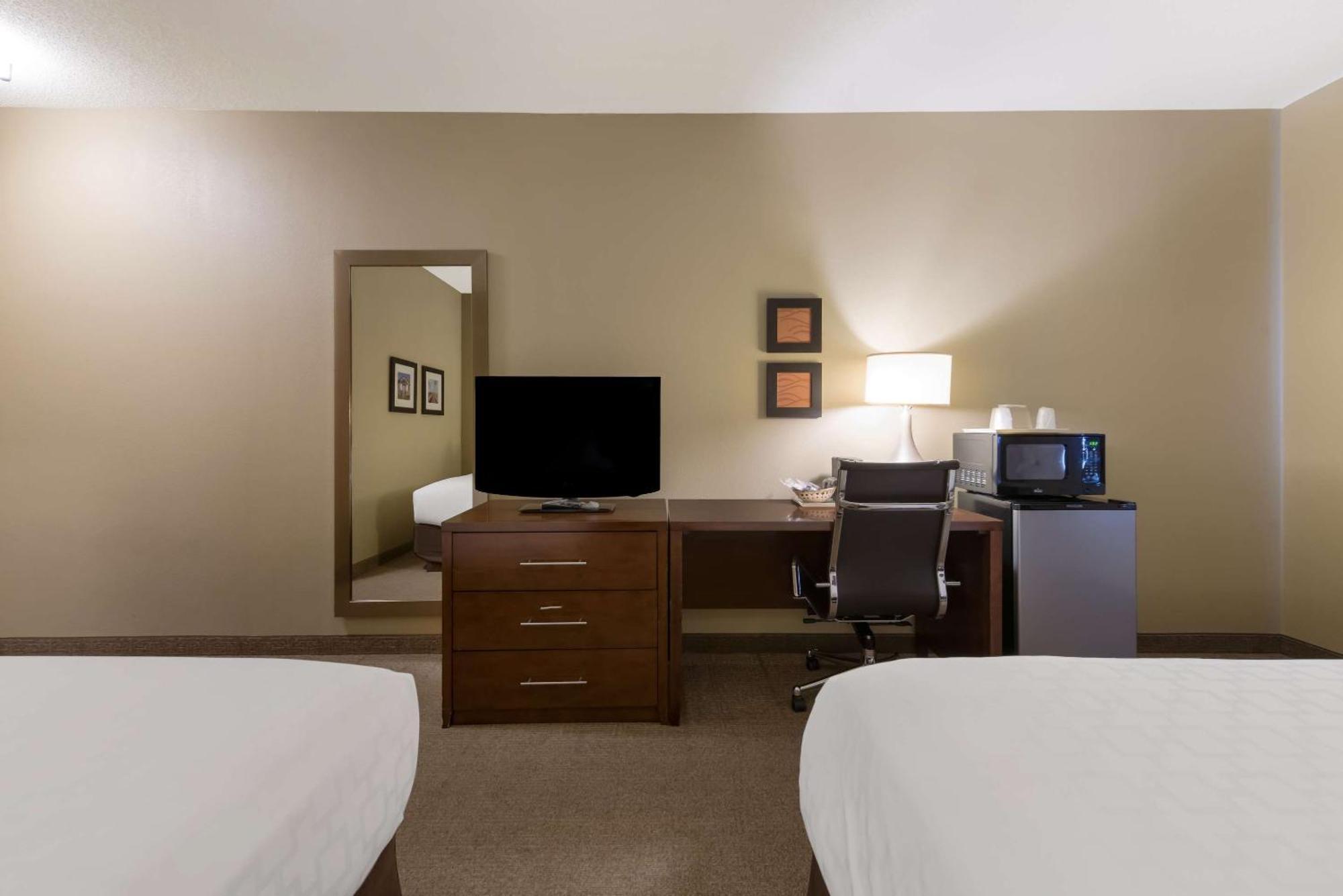 Comfort Inn East Ουιτσιτά Εξωτερικό φωτογραφία